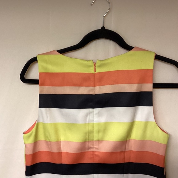 Vince Camuto dress SZ 6 shift style colorful stones & rhinestone mini classic - Picture 4 of 12